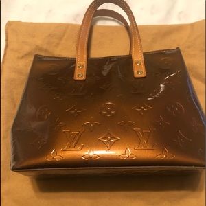 Like New Authentic LV bag 💼